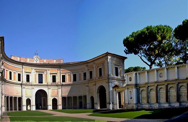 Дом в стиле Ренессанс подойдет для большой семьи и может быть расположен на большом участке. Архитектор Виньола, дом Джулио Романо.