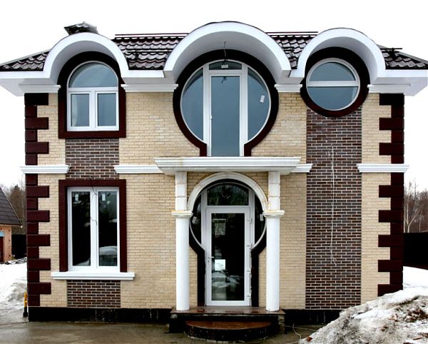 Клинкерная плитка для фасадов - один из вариантов облицовки зданий и архитектурных элементов.