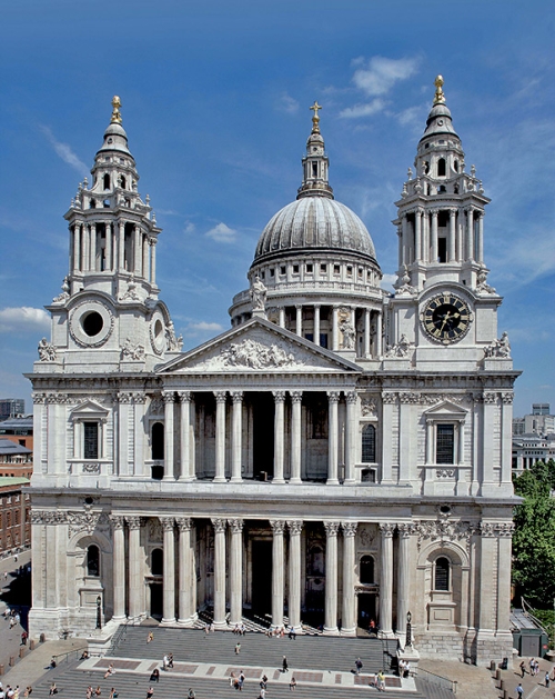 Достопримечательность Лондона - собор Святого Павла. Звук его колокола слышен за 37 км