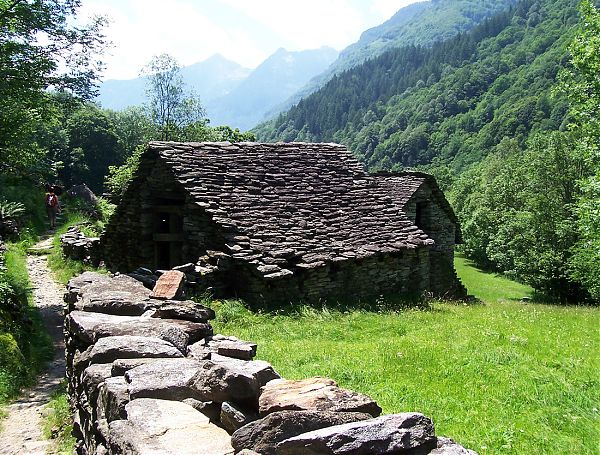 Старый дом в Альпах.