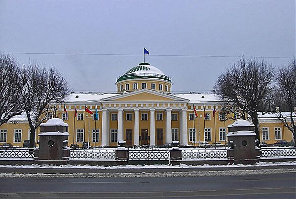 Таврический дворец. С. Петербург. архитектор И. Старов. 1780-е гг.