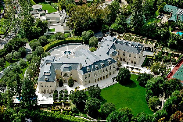 Элитные сооружения в поместье "The Manor". 1991 г. Лос-Аджелес.