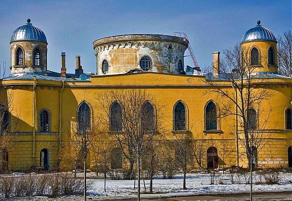Чесменский дворец. 1774—1777 гг., архитектор Ю. М. Фельтен (Georg Friedrich Veldten; 1730—1801 гг.) 