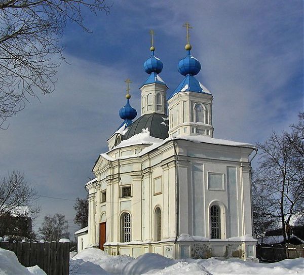 Церковь Рождества Богородицы (1764 -1765 гг.) в Тарычево - усадьбе Е. Головиной. В ее барочных фасадах уже чувствуются мотивы классицизма.