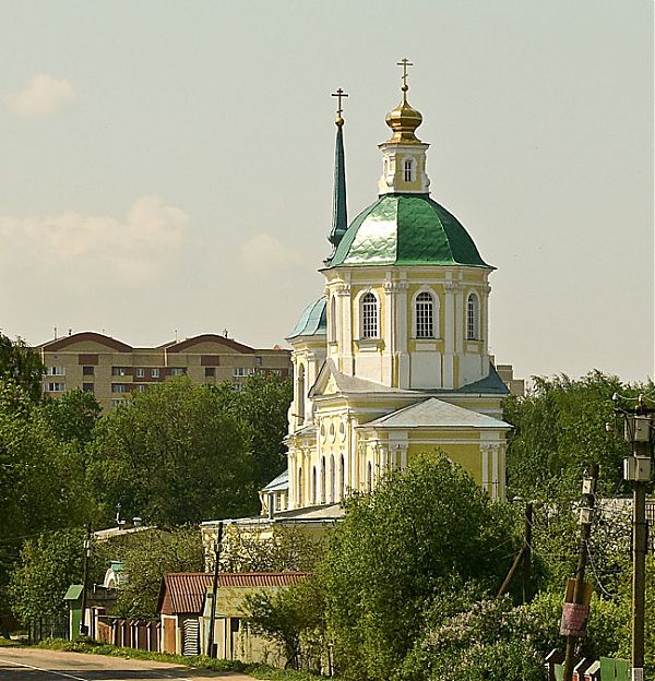 Спасский храм. Построен на средства графа Воронцова. Лобня. Киово. 1769 г.