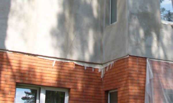Фрагмент оштукатуренного фасада