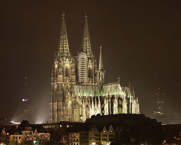 Элементы готического собора определяют его образ. Собор Кельна (Kölner Dom) (1248-1437 гг, 1842-1880 гг.) 