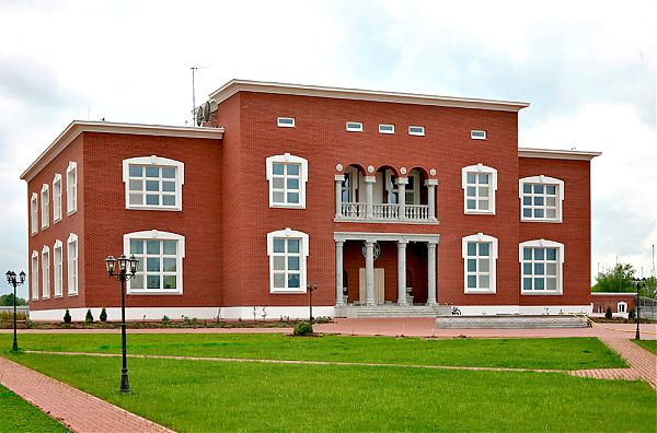 Красивое оформление дома в стиле Ренессанс.