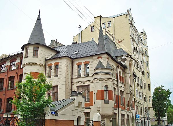 Типография А. А. Левенсона в стиле модерн. Архитектор: Шехтель Ф. О. Москва. 1900 г.