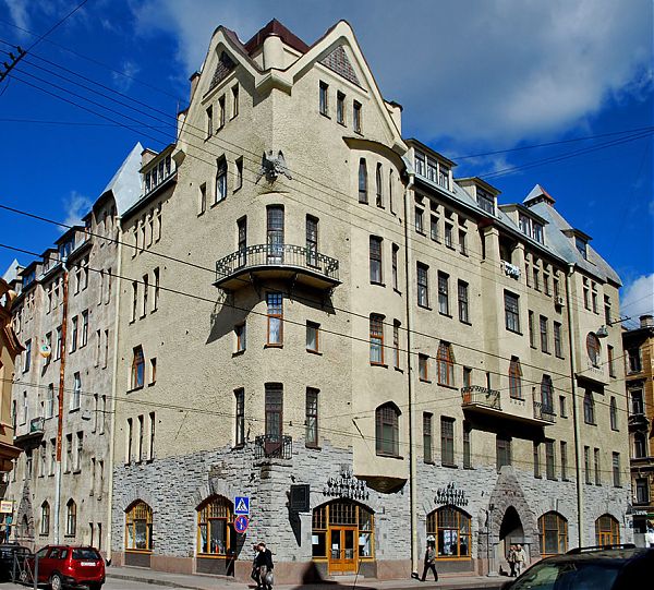 Доходный дом Путиловой Архитектор И. Претро.1906-1907 гг.