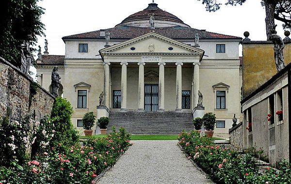 Образец итальянской классики. Вилла-ротонда в Виченце (1551—1567гг.) Архитектор Палладио. Вилла достроена Винченцо Скамоцци.